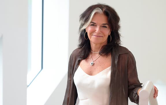 Nathalie Niddam - Host of the Longevity Podcast